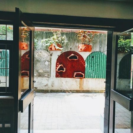 Ashray Guesthouse Calcutta Buitenkant foto