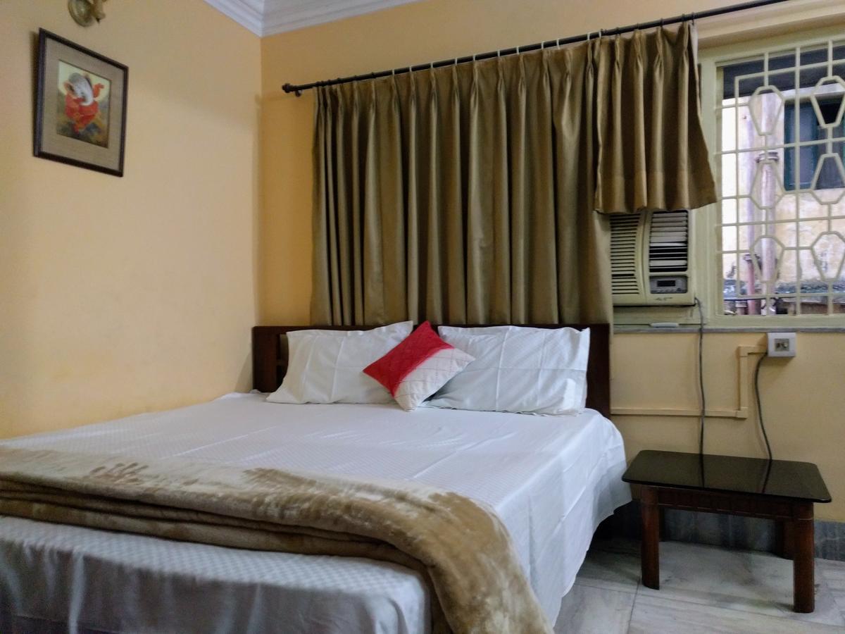 Ashray Guesthouse Calcutta Buitenkant foto