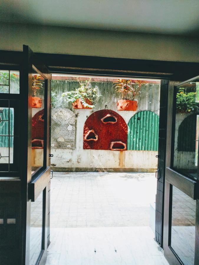 Ashray Guesthouse Calcutta Buitenkant foto