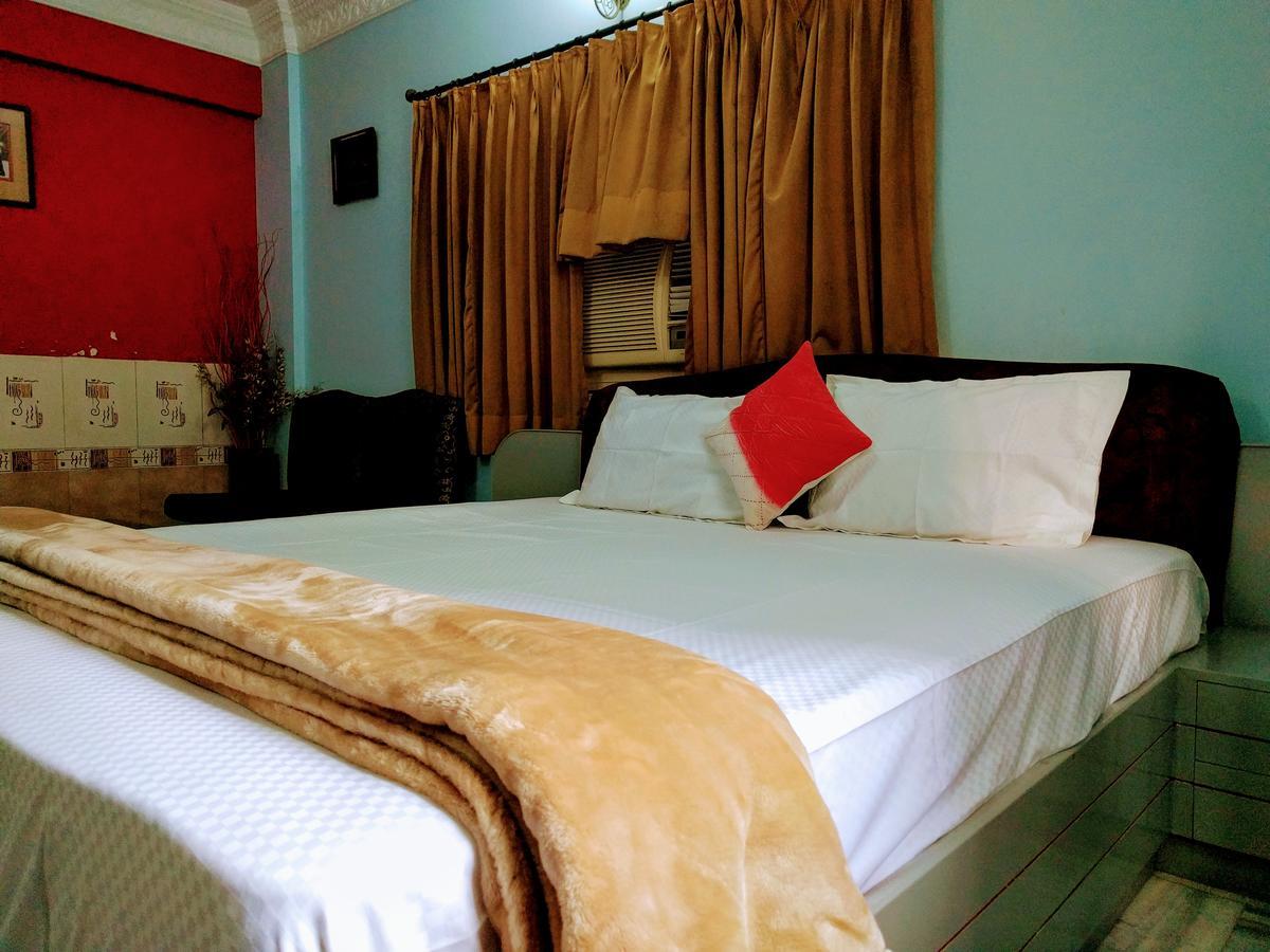 Ashray Guesthouse Calcutta Buitenkant foto